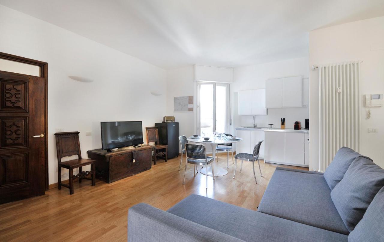San Lorenzo Building Milan Room photo