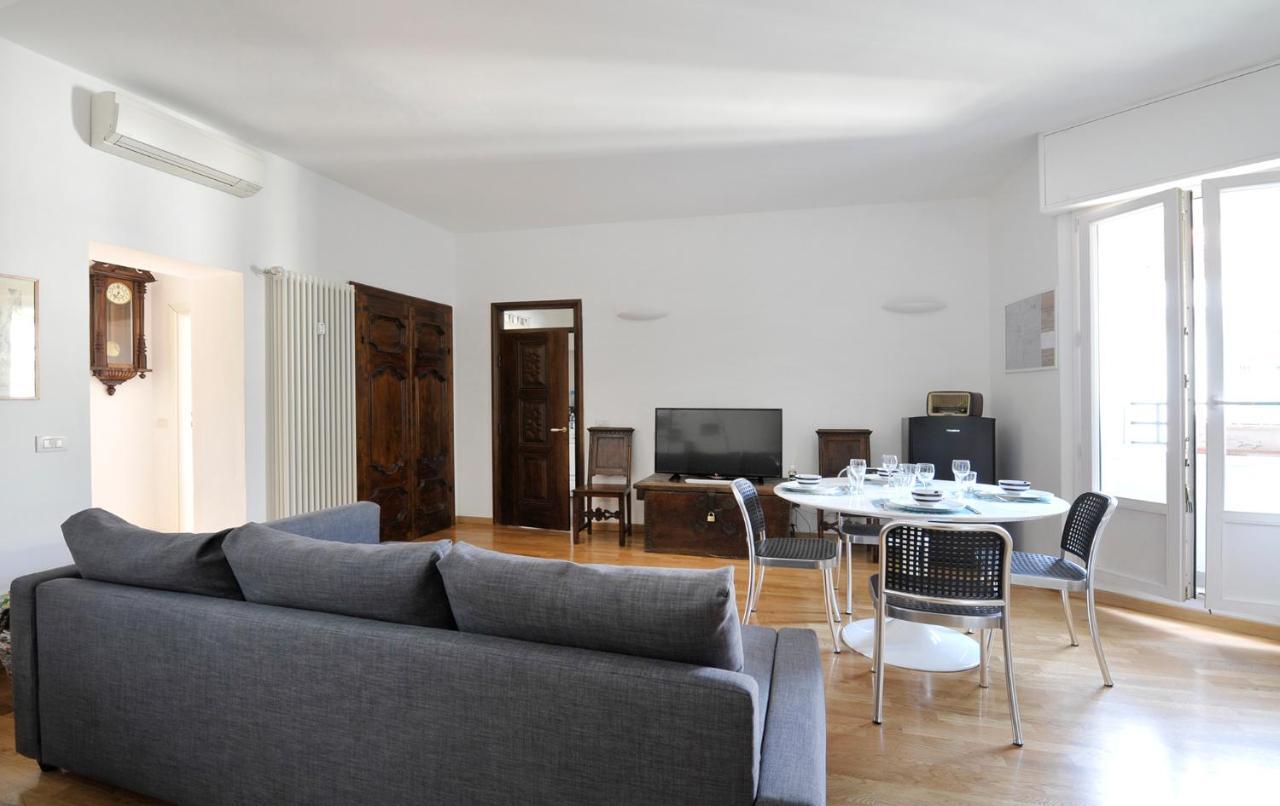San Lorenzo Building Milan Room photo